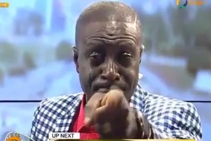Captain Smart weeps on TV