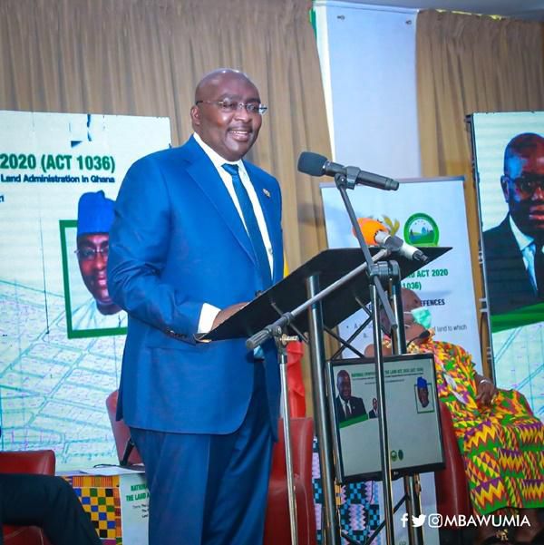 Dr Mahamudu Bawumia