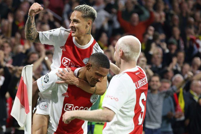 Sebastien Haller (C), Antony (Up) and Davy Klaassen (R) were all on the scoresheet for Ajax against PSV