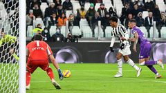 Juan Cuadrado lines up his match-winning shot against Fiorentina