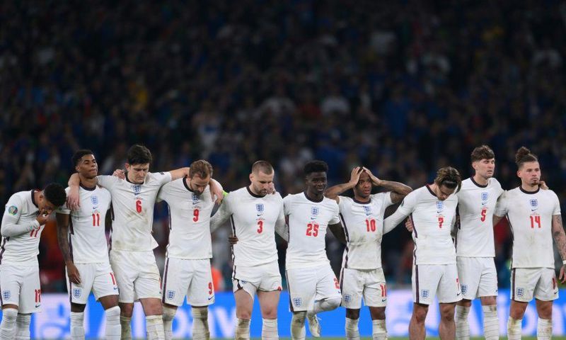 England are aiming to bounce back from losing the Euro 2020 final on penalties