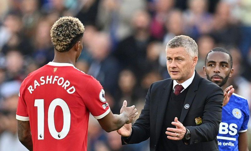 Manchester United manager Ole Gunnar Solskjaer (right) is aiming to ride out a wave of criticism over recent performances