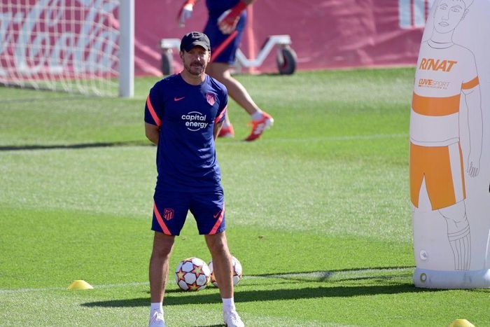 Diego Simeone says his Atletico Madrid team needs to 'evolve'