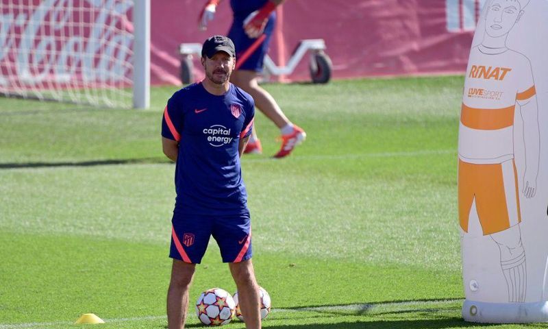 Diego Simeone says his Atletico Madrid team needs to 'evolve'