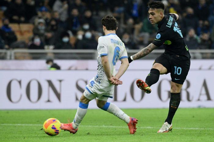 Lautaro Martinez fired the crucial goal for Inter Milan in their win over Napoli