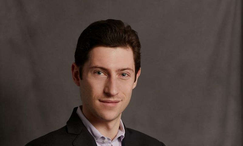 Dr. Gary Linkov