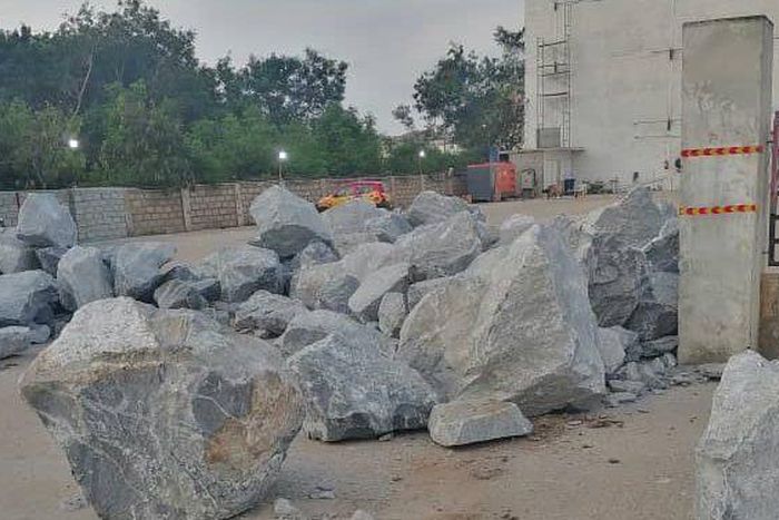 China Mall blocked with rocks