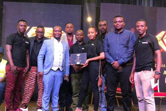 Koncept Advertisement