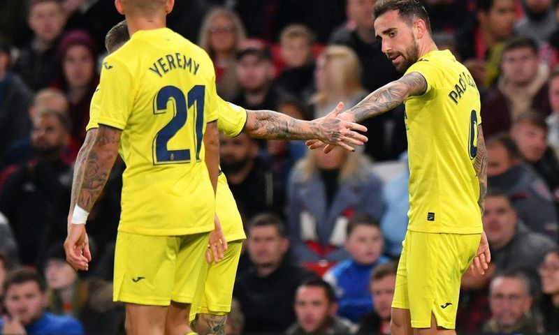 Paco Alcacer (right) opened the scoring for Villarreal against Manchester United
