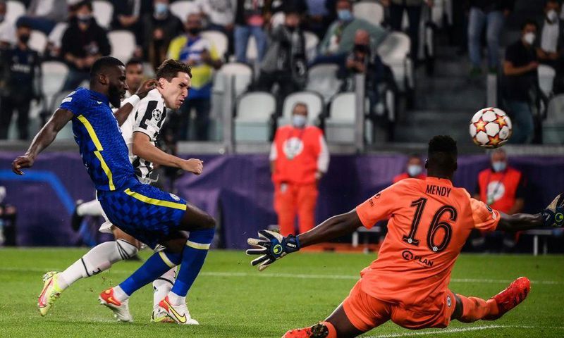 Federico Chiesa scored 10 seconds into the second half to help Juventus beat Chelsea in midweek