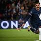 Mauro Icardi celebrates after scoring PSG's late winner against Lyon