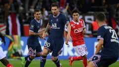 Lionel Messi replaced Neymar in the second half of PSG's game at Reims