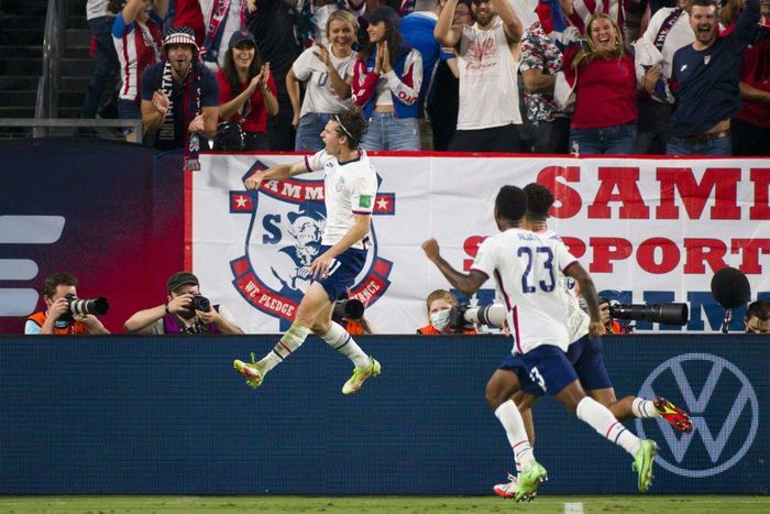 Brenden Aaronson of United States celebrates his goal against Canada during their 2022 World Cup qualifier