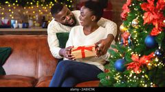 4 best tips to help you find love this holiday season