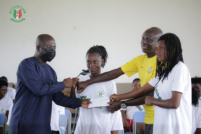 Bawumia donates $10,000 to support Hasaacas Ladies’ Women’s Champions League campaign