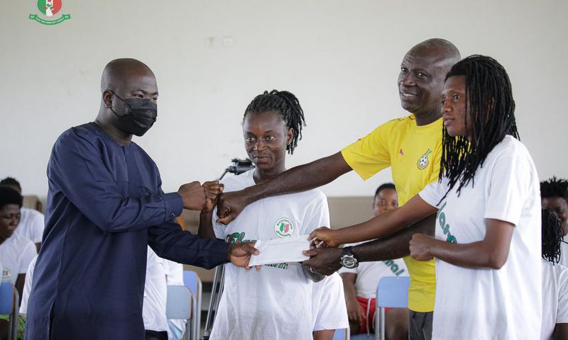 Bawumia donates $10,000 to support Hasaacas Ladies’ Women’s Champions League campaign