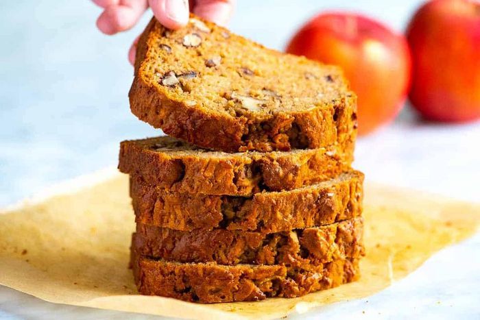Apple bread