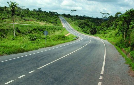 ___7601473___2017___11___15___10___accrareport_ghanas-roads-and-highways-minister-adjudged-best-in-west-africa