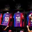 Now Barca fans really are seeing the back of their iconic number ten