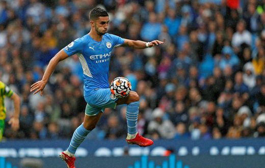 Manchester City's Spanish midfielder Ferran Torres has signed a five-year deal with Barcelona.