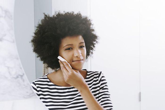 How to clean makeup without wipes