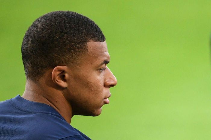 Kylian Mbappe can walk away from PSG for free at the end of the season