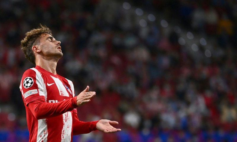 Antoine Griezmann was whistled by some of the Atletico Madrid fans during Wednesday's Champions League game against Porto.