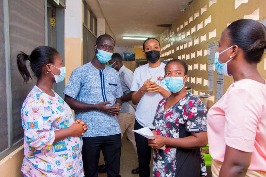 Stephanie Karikari celebrates with mothers at Winneba Municipal Hospital
