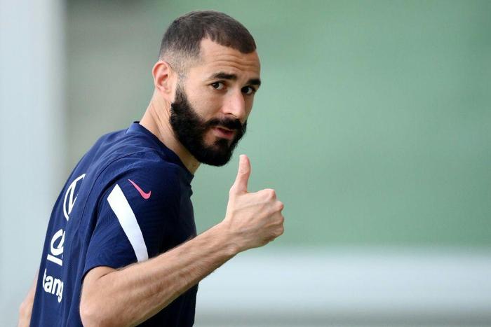 Benzema is back on the French team after years of exile