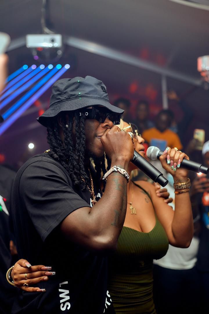 Mona4reall & Stonebwoy performing
