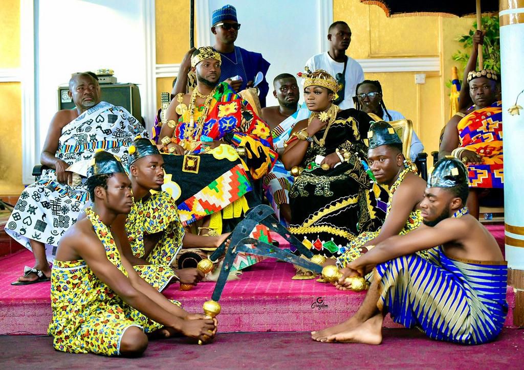 Rev. Ampomah Danso enstooled as Nkosuohene at Ngleshi Amanfrom