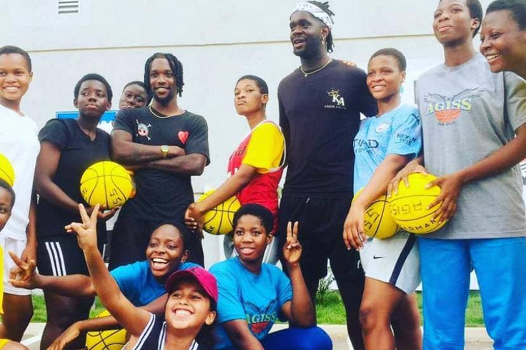 Kojo Afari and the young athletes