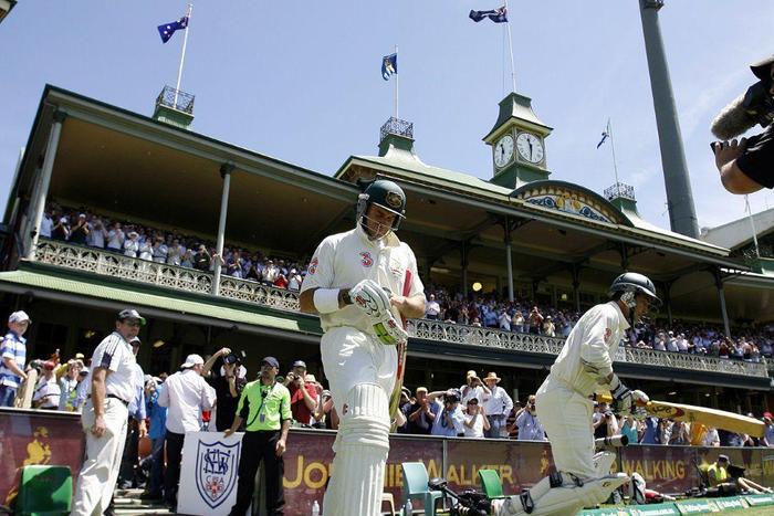 End of the road: Justin Langer (right) and Matthew Hayden playing their last Test together at Sydney against England in 2007