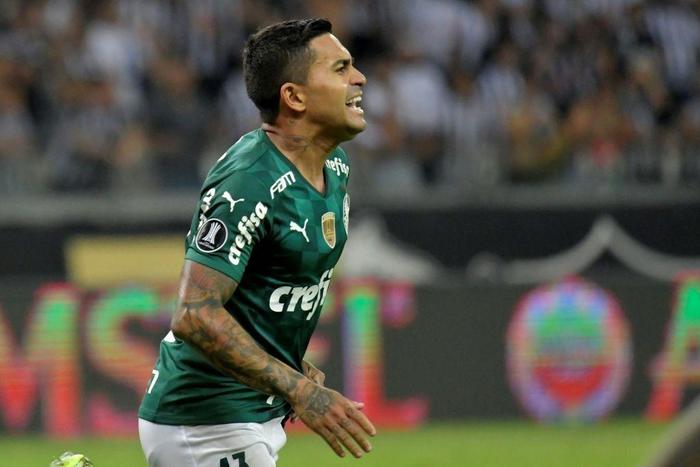 Palmeiras' Dudu celebrates after scoring against Atletico Mineiro during the all-Brazilian Copa Libertadores semifinal in Belo Horizonte