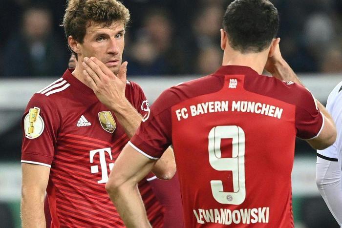 Bayern Munich veteran Thomas Mueller admits the 5-0 thrahsing at Moenchengladbach was the worst he has experienced in teh famous red shirt