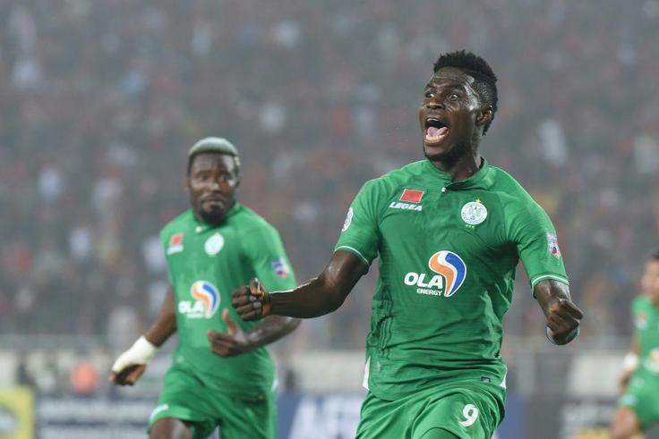 Congolese Ben Malango (R) has scored five goals for Moroccan club Raja Casablanca in the CAF Confederation Cup this season