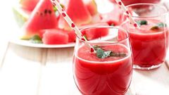 Watermelon and ginger drink