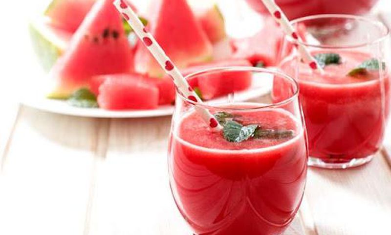 Watermelon and ginger drink