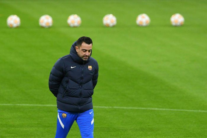 Barcelona coach Xavi has set his team the target of winning the Europa League