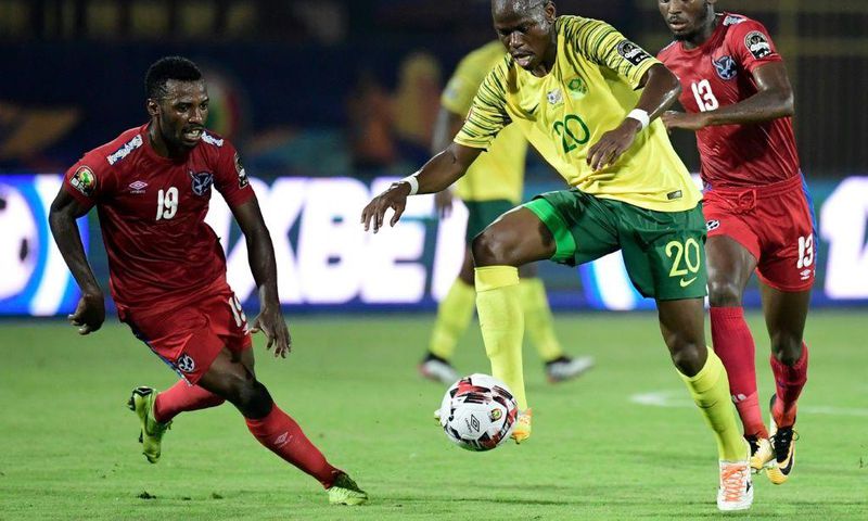 Mamelodi Sundowns star Peter Shalulile (R) playing for Namibia against South Africa during the 2019 Africa Cup of Nations in Egypt
