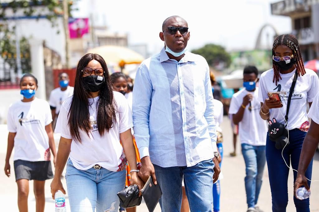 Victoria Michaels' Fashion Connect distributes thousands of nose mask to mark first anniversary