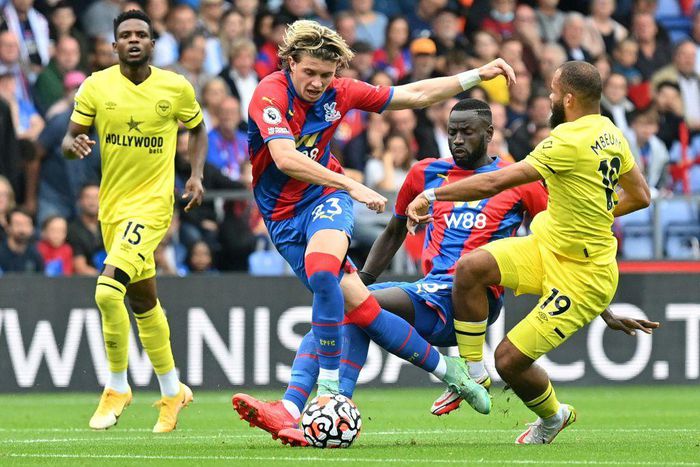 Crystal Palace midfielder Conor Gallagher has been drafted into the England squad for Monday's trip to San Marino
