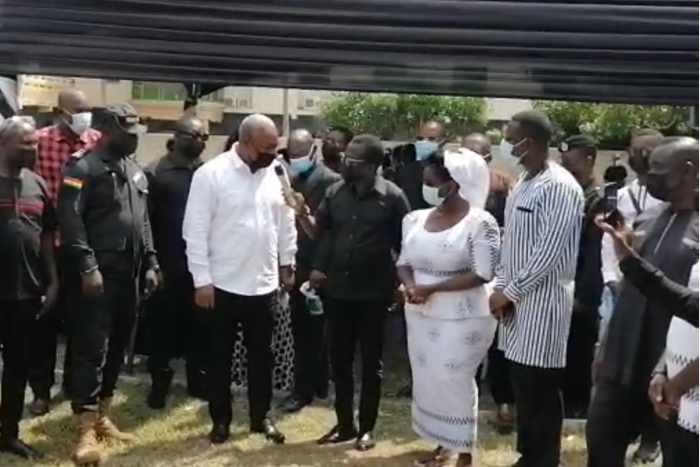 John Mahama commiserates with the Hamah family