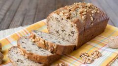 Banana nut bread
