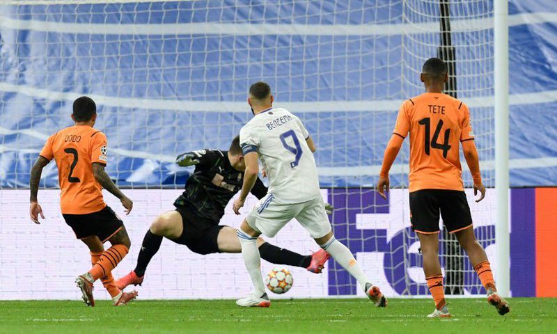 Karim Benzema scored twice in Real Madrid's Champions League win over Shakhtar Donetsk