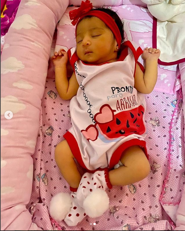 Fabi Gama and his wife's newborn child