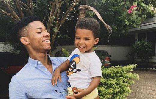 KiDi with his son Zayn