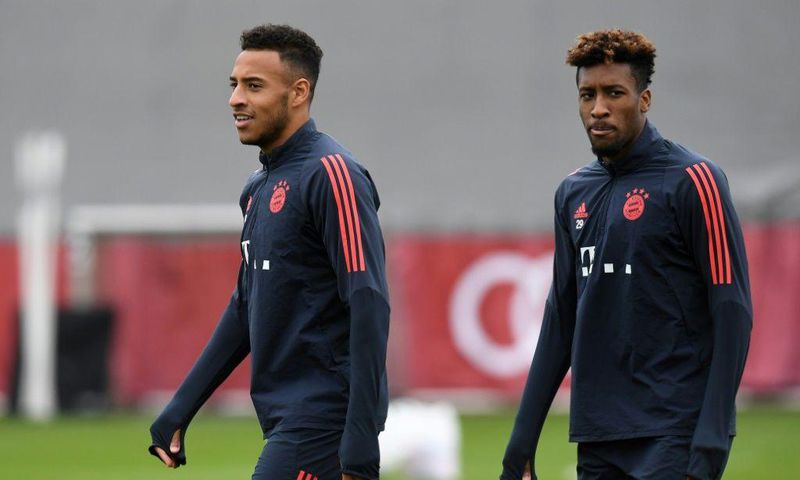 Bayern Munich will be without France internationals Kingsley Coman (R) and Corentin Tolisso (L) at RB Leipzig on Saturday