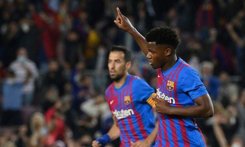 Ansu Fati (R) is leading the next generation of young Barcelona talents.