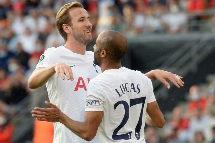 Harry Kane with Lucas Moura after Spurs took the lead in Rennes